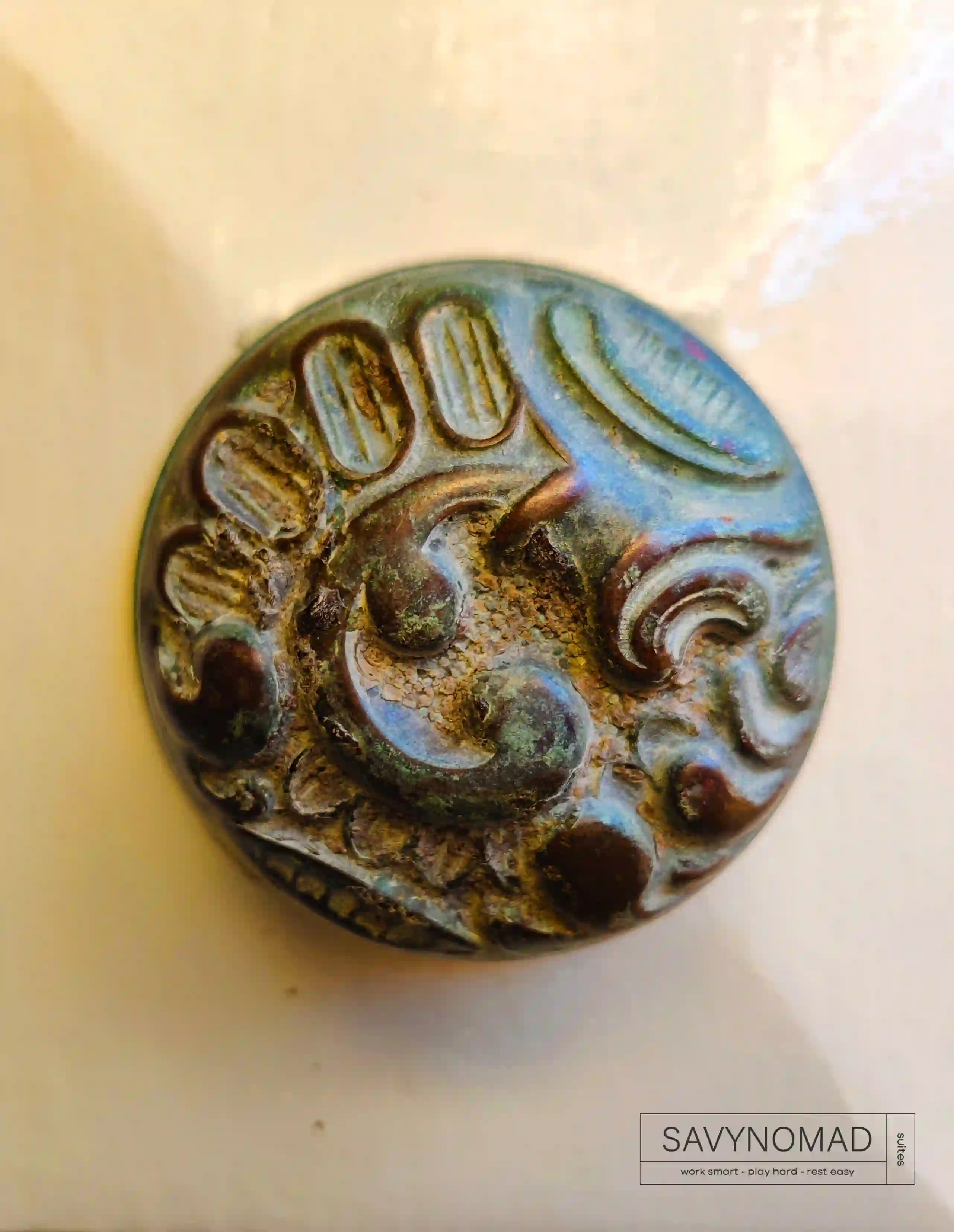Street door knob