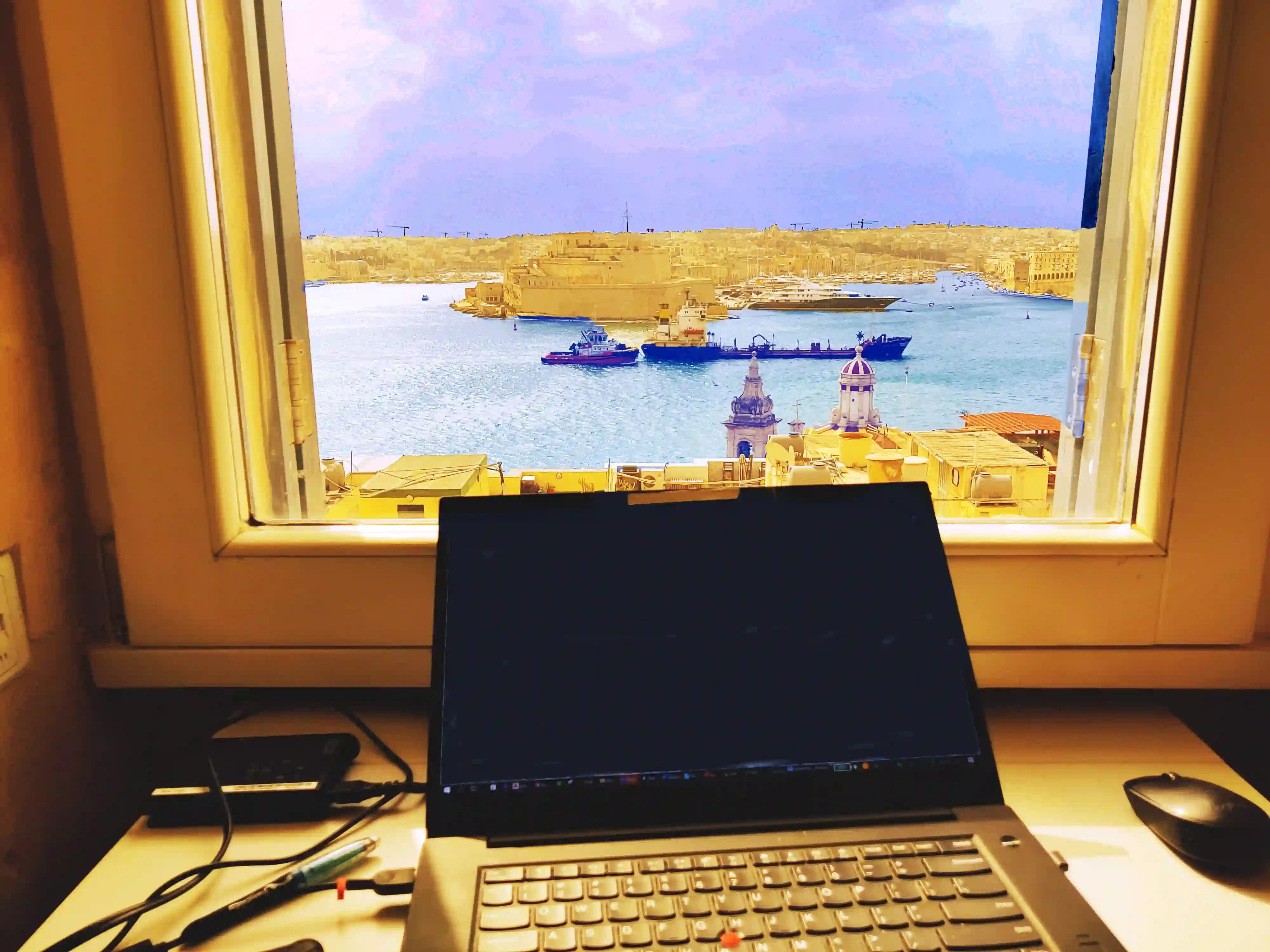 Reviews: Cove 532 Savynomad Harbour Residences Valletta wow Views